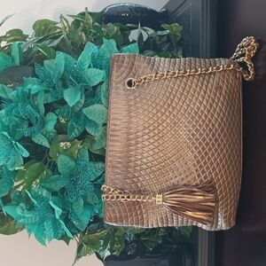 Bally Vintage Shoulder bag 💛 Preloved